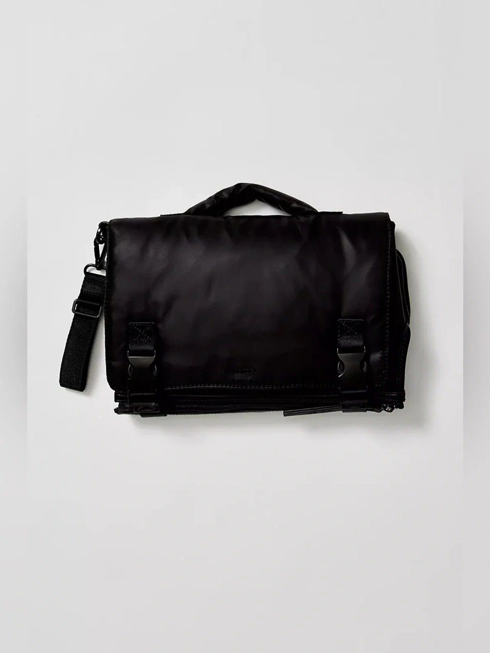 Free People X Caraa Baby Changing Kit